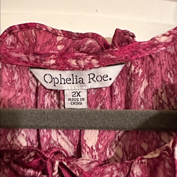 Size 2X Ophelia Roe Women's Pink Sheer Patterned Ruffled Sleeve Blouse - Picture 2 of 5